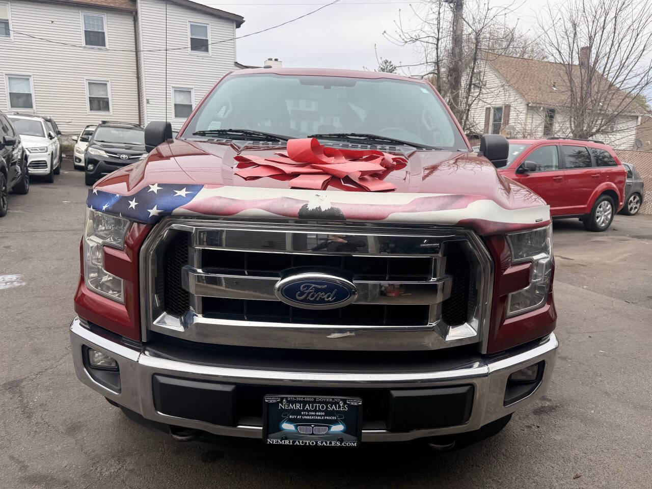 Used 2015 Ford F150 XLT w/ Equipment Group 301A Mid AWD/4WD image 3