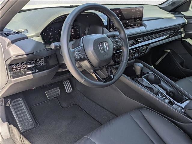 Used 2025 Honda Accord Sport image 10