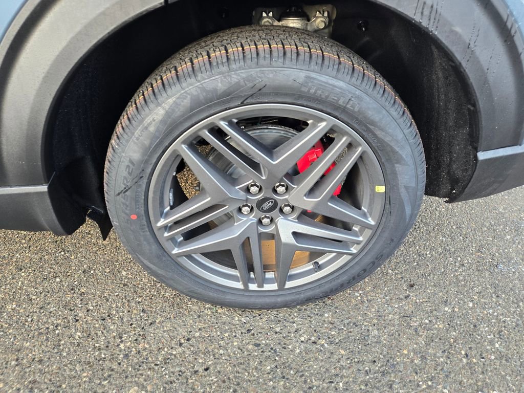 New 2026 Ford Explorer ST image 9