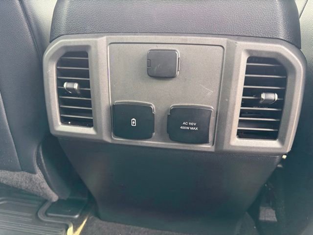 Used 2018 Ford F150 Raptor w/ Equipment Group 802A Luxury image 23