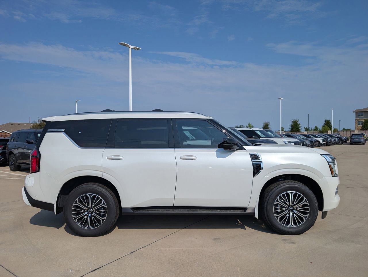 New 2026 Nissan Armada Platinum w/ Convenience Package RWD image 3