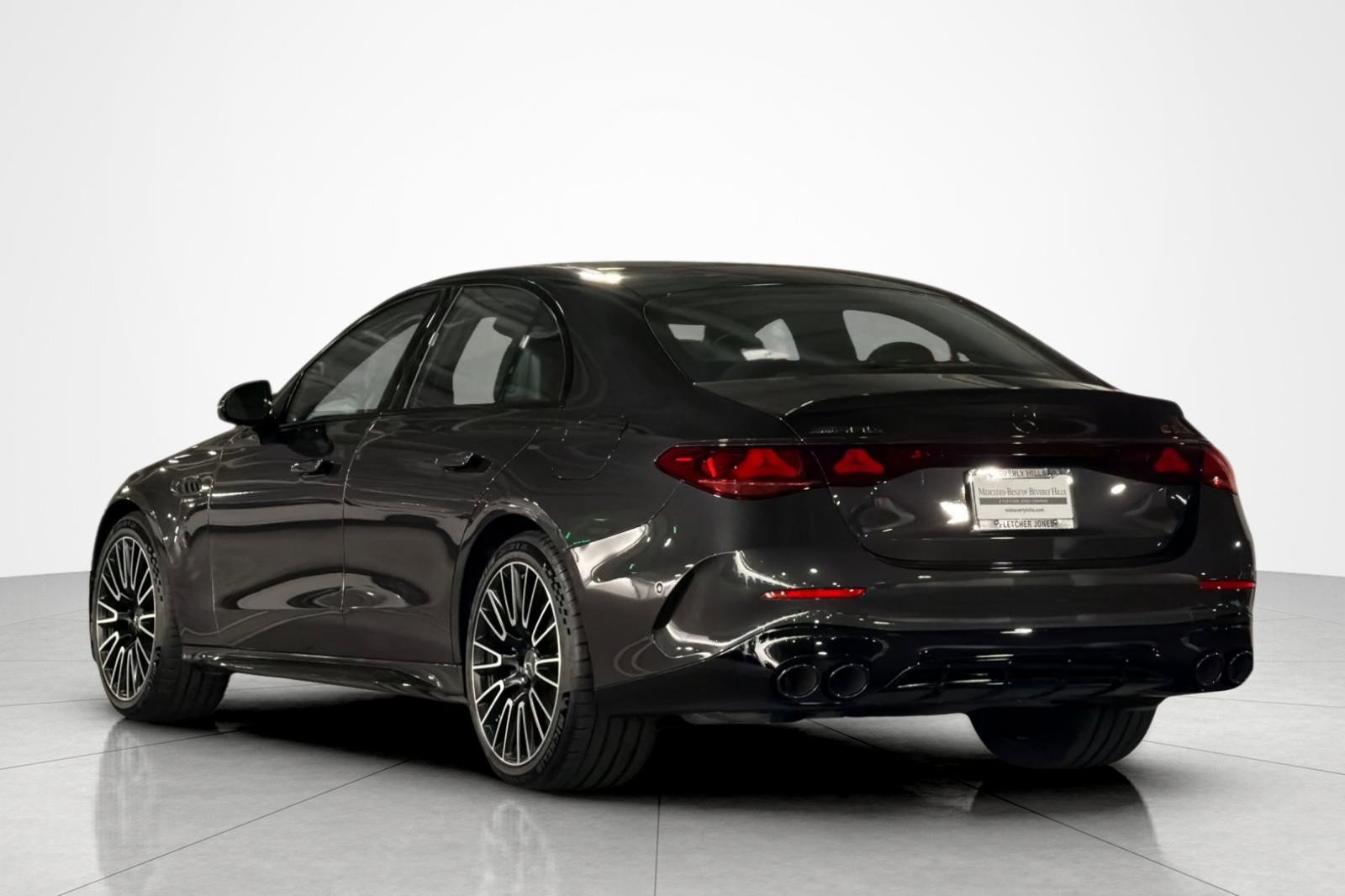 New 2027 Mercedes-Benz E 53 AMG e 4MATIC Sedan image 3