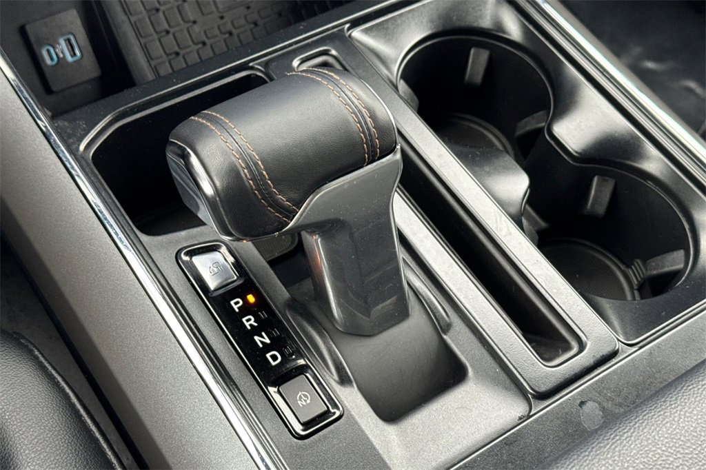 Used 2023 Ford F150 Lightning Lariat image 20