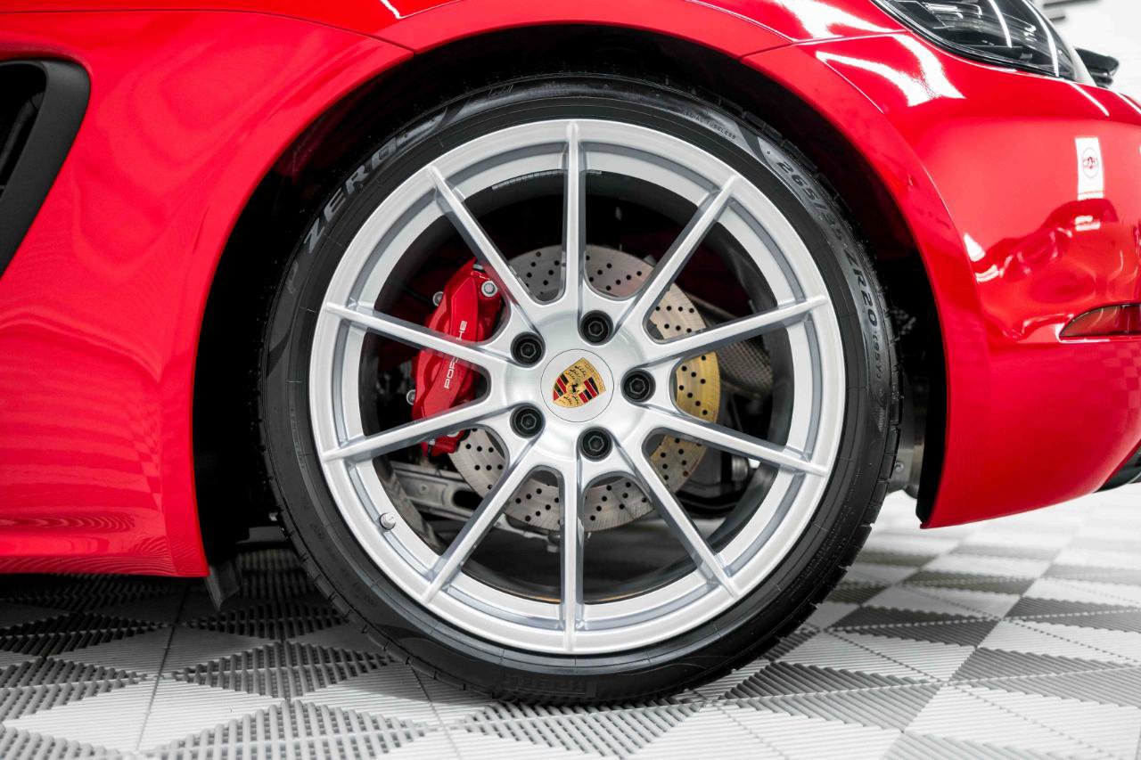 Used 2024 Porsche 718 Cayman GTS RWD image 37