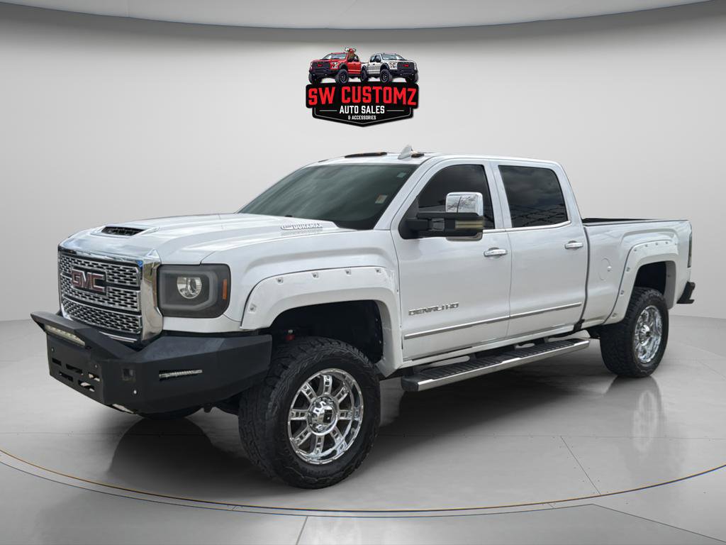 Used 2019 GMC Sierra 2500 Denali w/ Duramax Plus Package image 3