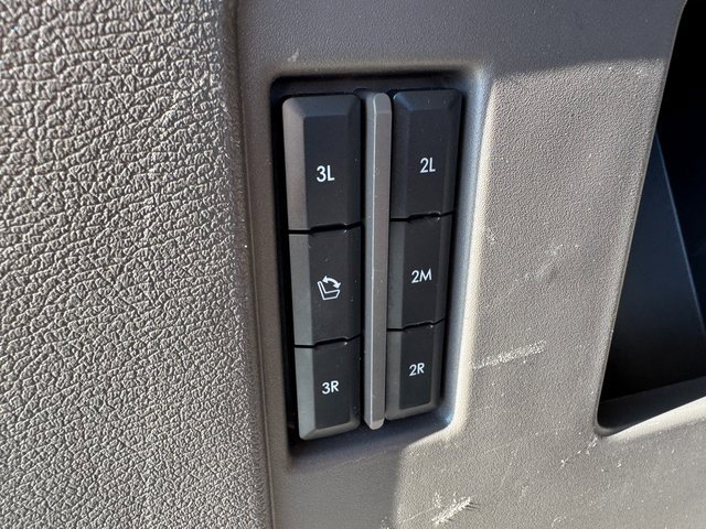 Used 2022 Lincoln Navigator Reserve image 21