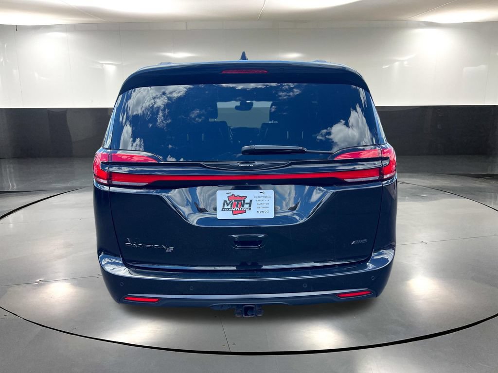Used 2021 Chrysler Pacifica Touring-L w/ Premium & Safety Sphere Group AWD/4WD image 7
