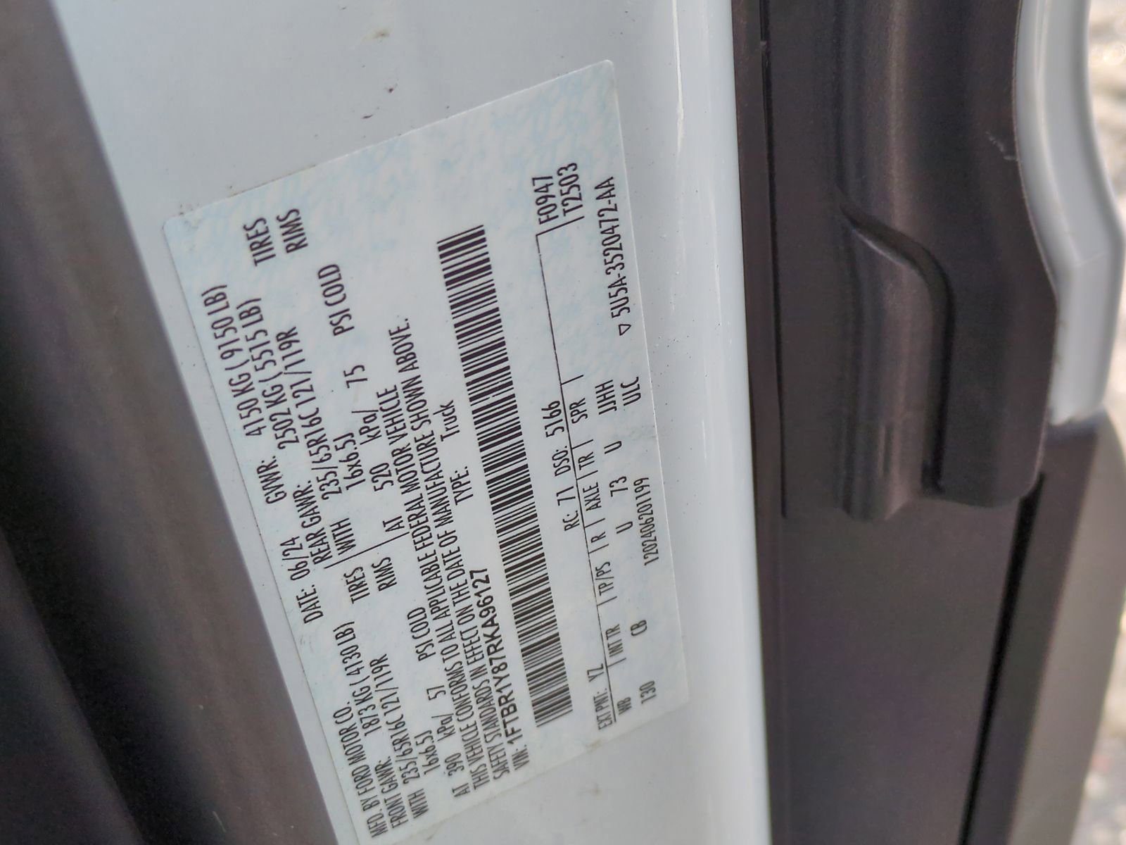 Used 2024 Ford Transit 250 Low Roof w/ Exterior Upgrade Package image 35