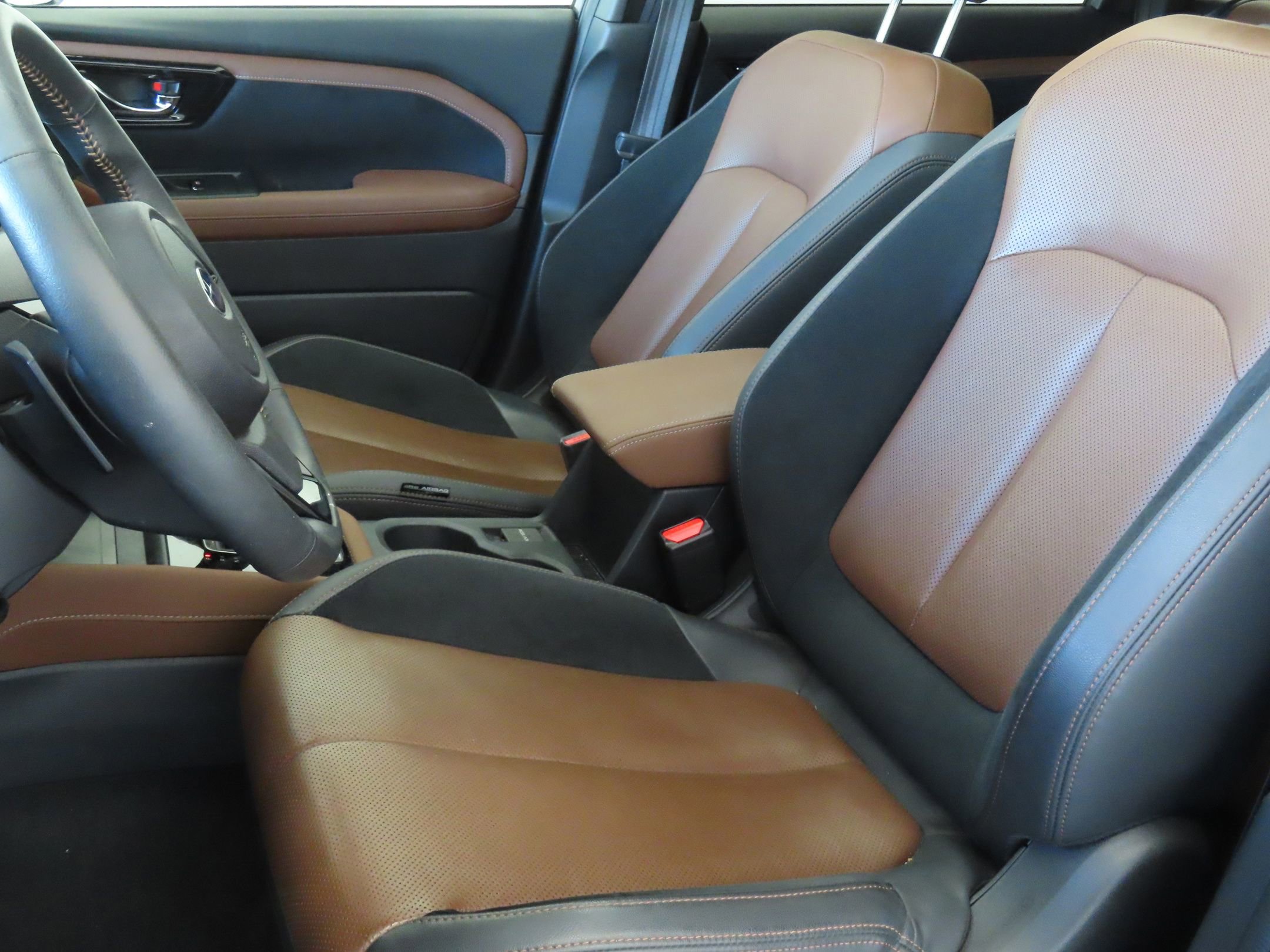 Used 2025 Subaru Forester Touring AWD/4WD image 13