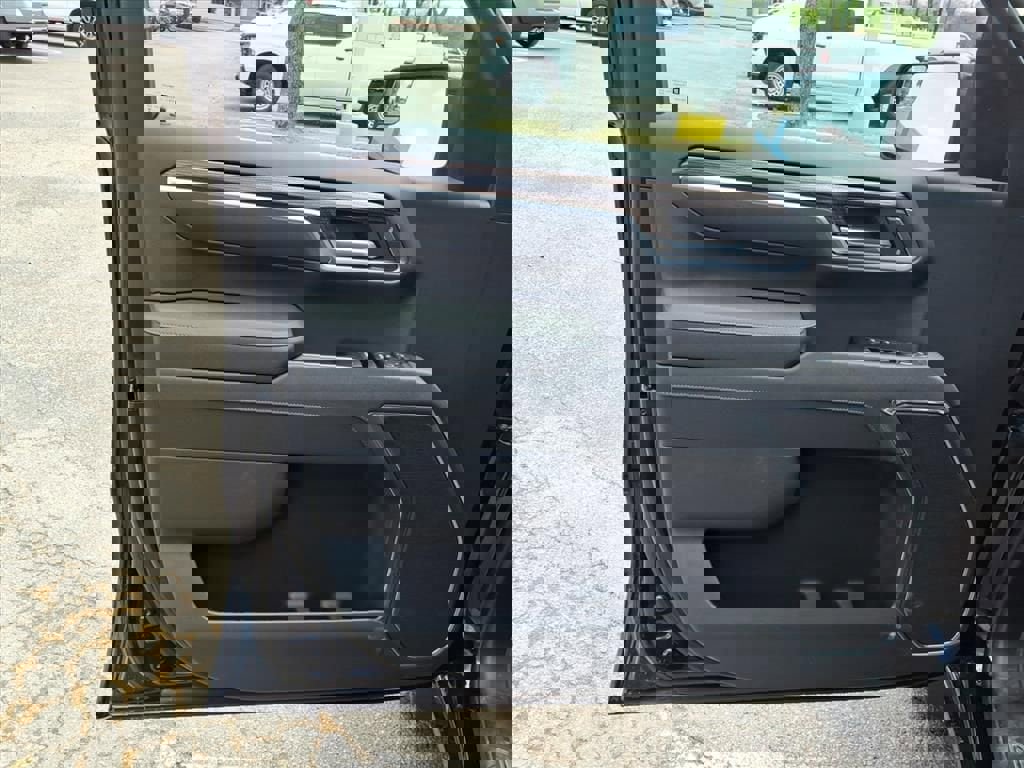 New 2026 Chevrolet Silverado 1500 RST w/ Z71 Off-Road Package image 8