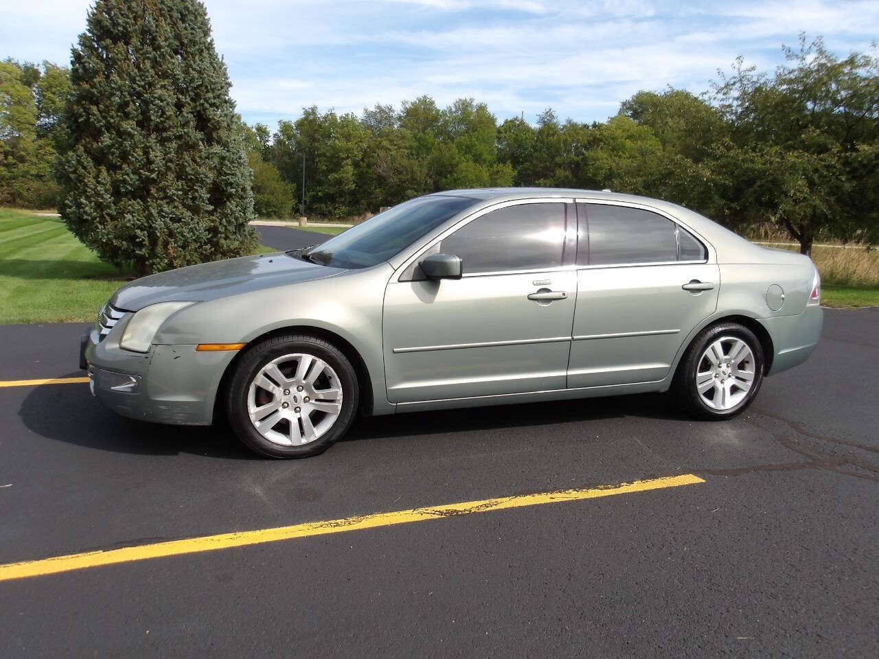Used 2008 Ford Fusion SEL FWD image 1