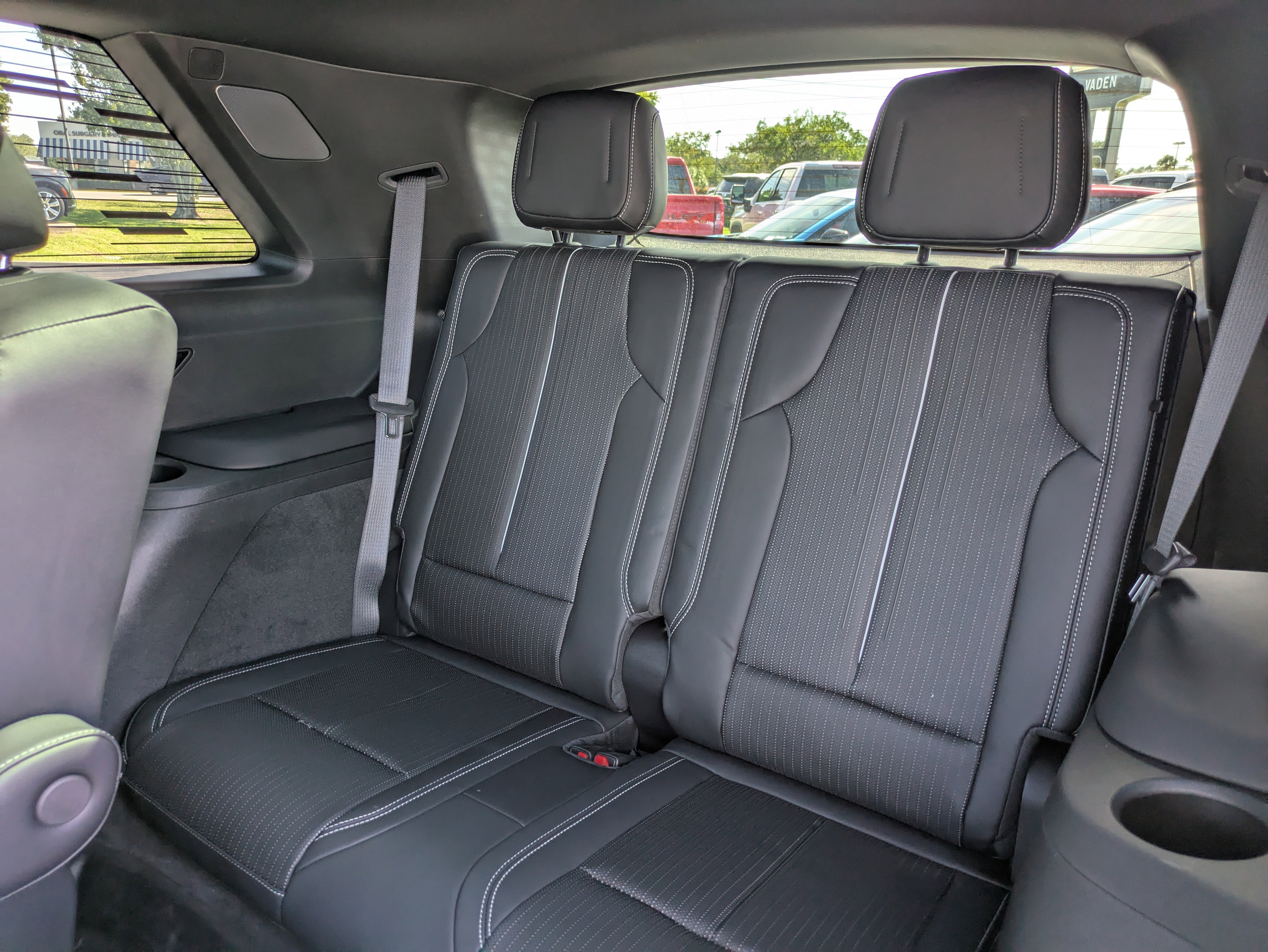 New 2026 Cadillac Vistiq Sport w/ LPO, Floor Liner Package image 8