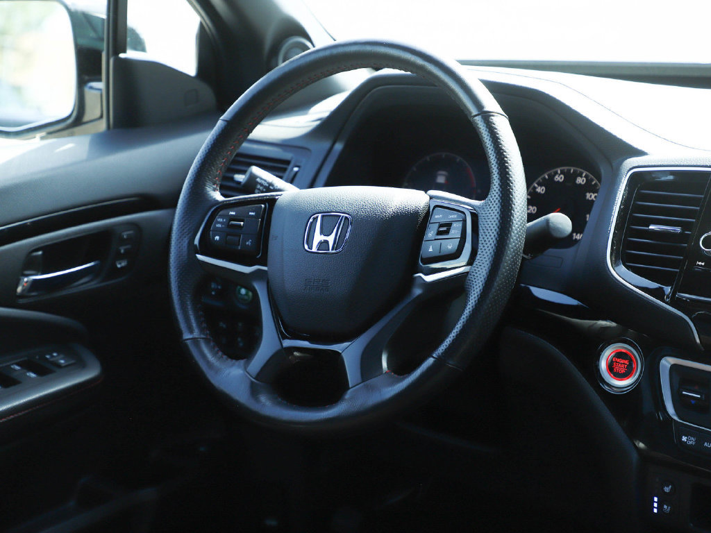 Used 2024 Honda Ridgeline Black Edition image 14