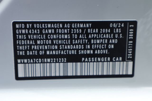 Used 2024 Volkswagen GTI SE FWD image 27