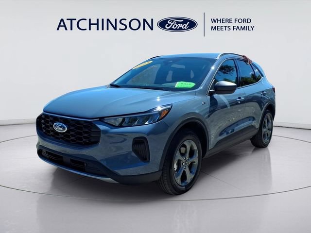 Used 2025 Ford Escape ST-Line w/ Cold Weather Package