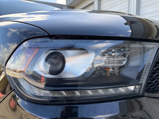 Used 2018 Dodge Durango R/T w/ Blacktop Package image 11