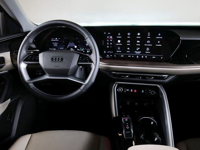 Used 2025 Audi Q5 Premium w/ Premium Plus AWD/4WD image 13