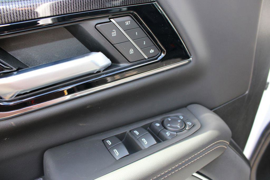 New 2026 GMC Yukon Elevation w/ Elevation Premium Package image 13