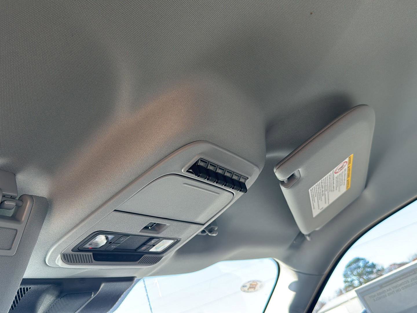 New 2024 Ford F550 4x4 SuperCab Super Duty image 29