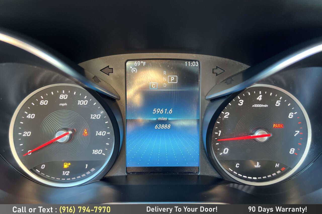 Used 2022 Mercedes-Benz GLC 300 4MATIC image 18