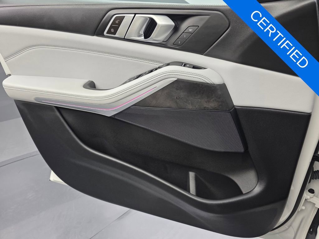 Used 2024 BMW X5 sDrive40i image 26