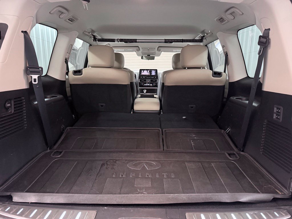 Certified 2023 INFINITI QX80 Premium Select w/ All-Season Package RWD image 28