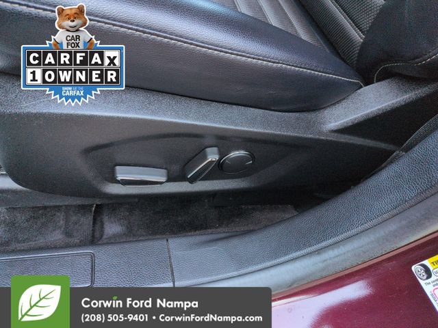 Used 2018 Ford Fusion SE w/ Equipment Group 201A FWD image 12