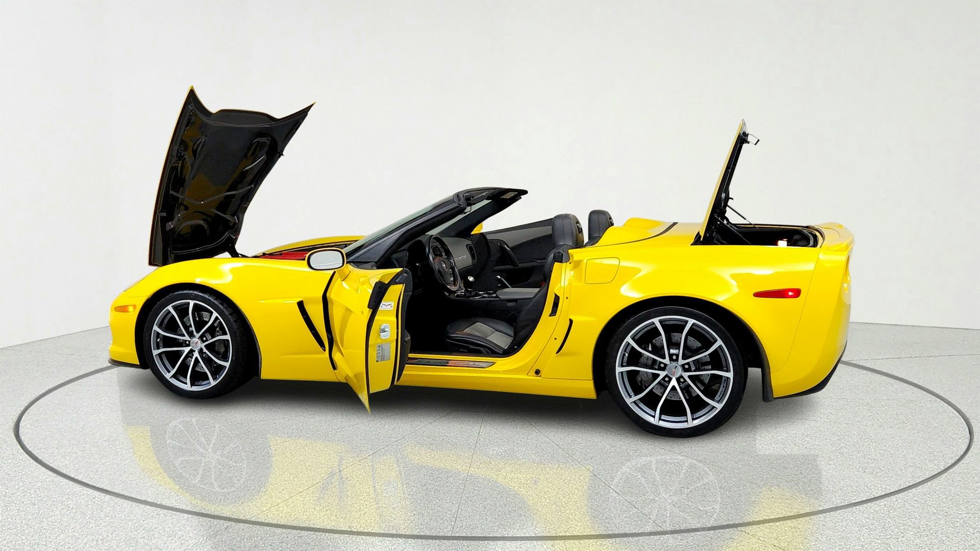 Certified 2013 Chevrolet Corvette 427 w/ 1SC Preferred Equipment Group RWD image 10