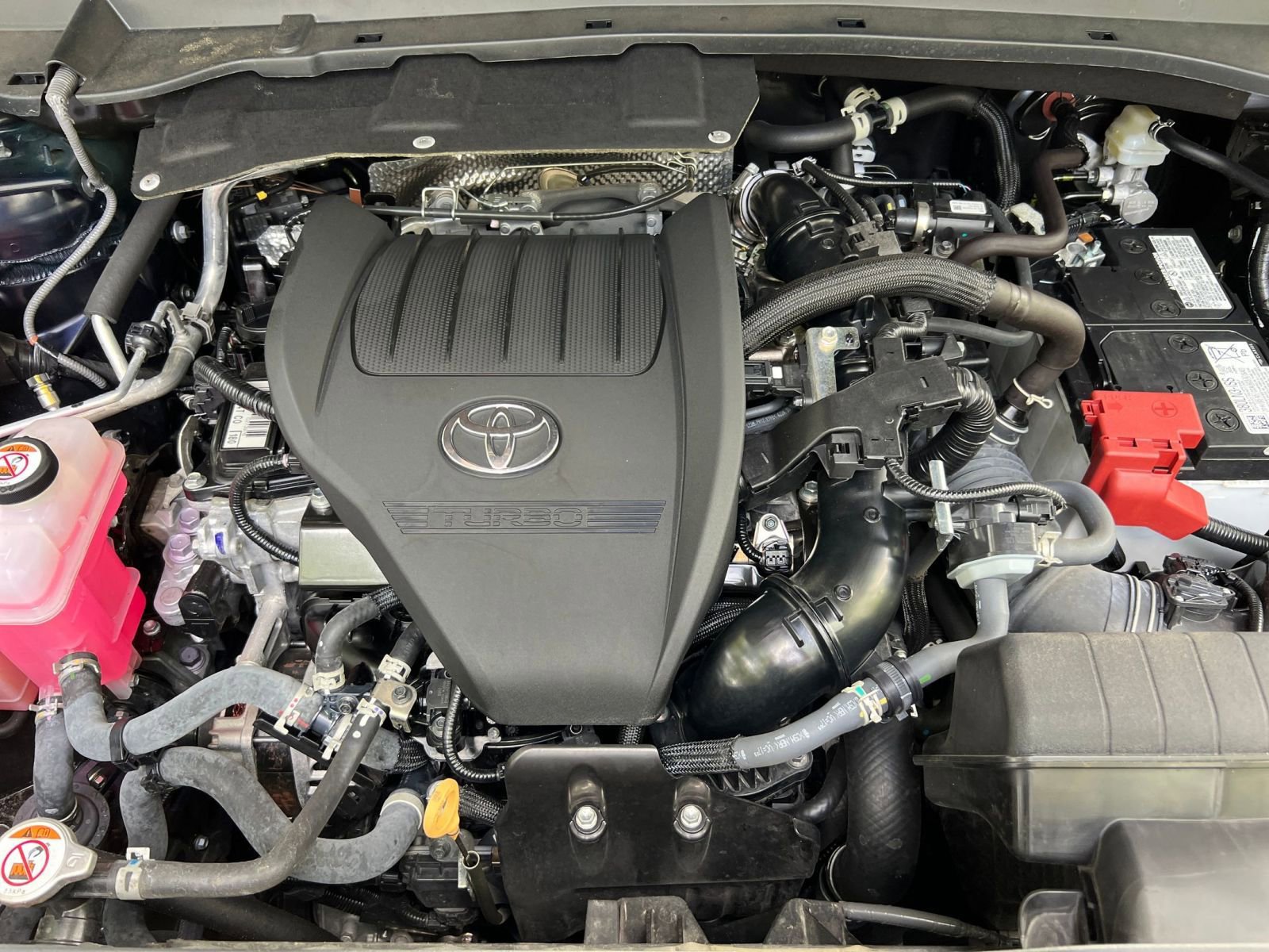 Used 2025 Toyota Grand Highlander FWD image 36