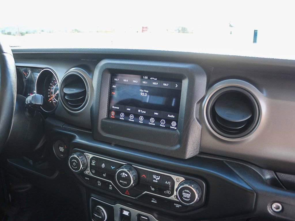 Used 2022 Jeep Wrangler Sport AWD/4WD image 12