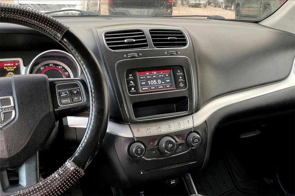 Used 2018 Dodge Journey SE w/ Blacktop Package image 6