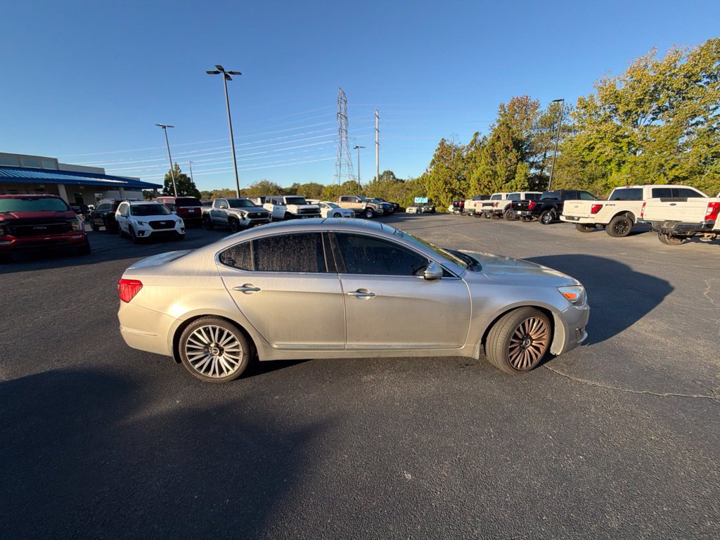 Used 2014 Kia Cadenza Premium w/ Technology Package FWD image 16