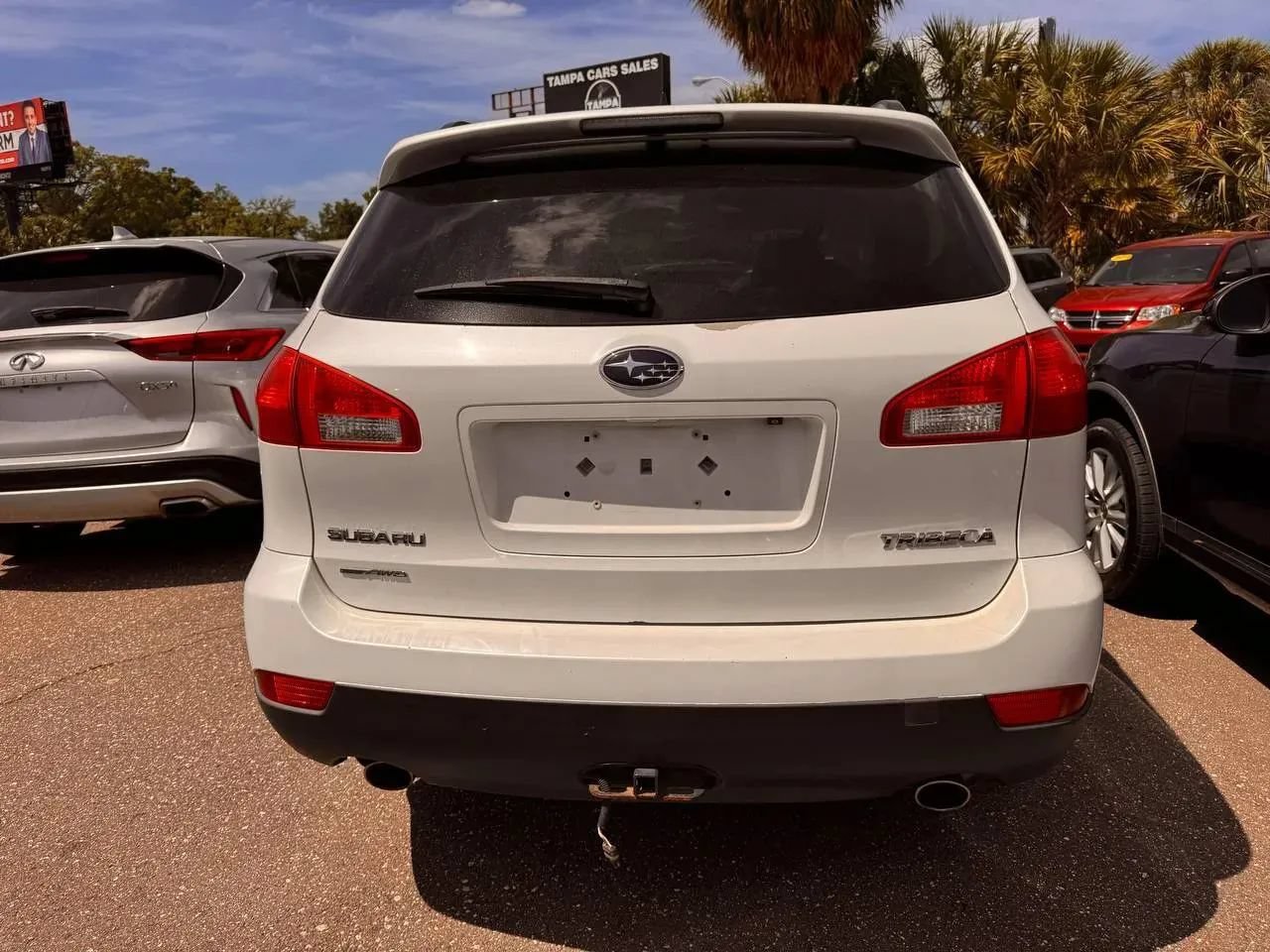 Used 2011 Subaru Tribeca Limited w/ PWR Moonroof Pkg AWD/4WD image 6