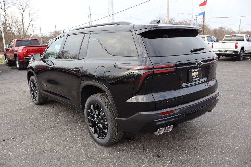 New 2026 Chevrolet Traverse LT w/ Midnight/Sport Edition image 3