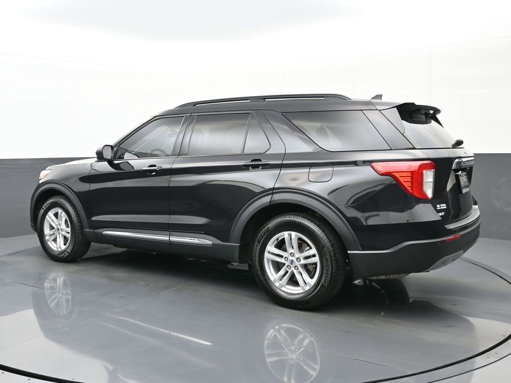 Used 2022 Ford Explorer XLT w/ Equipment Group 202A RWD image 5