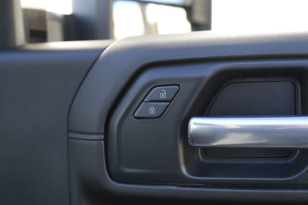 Used 2021 GMC Sierra 2500 SLE w/ SLE Value Package; image 29