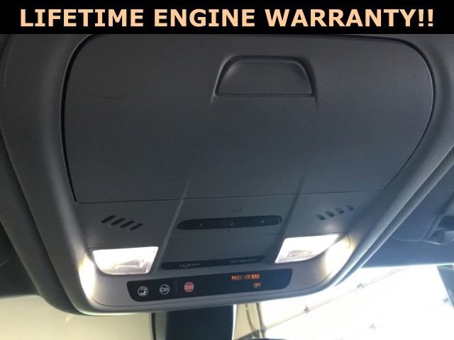 Used 2018 Chevrolet Equinox LT image 24