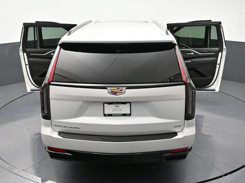 Certified 2022 Cadillac Escalade ESV Sport w/ Touring Package AWD/4WD image 36