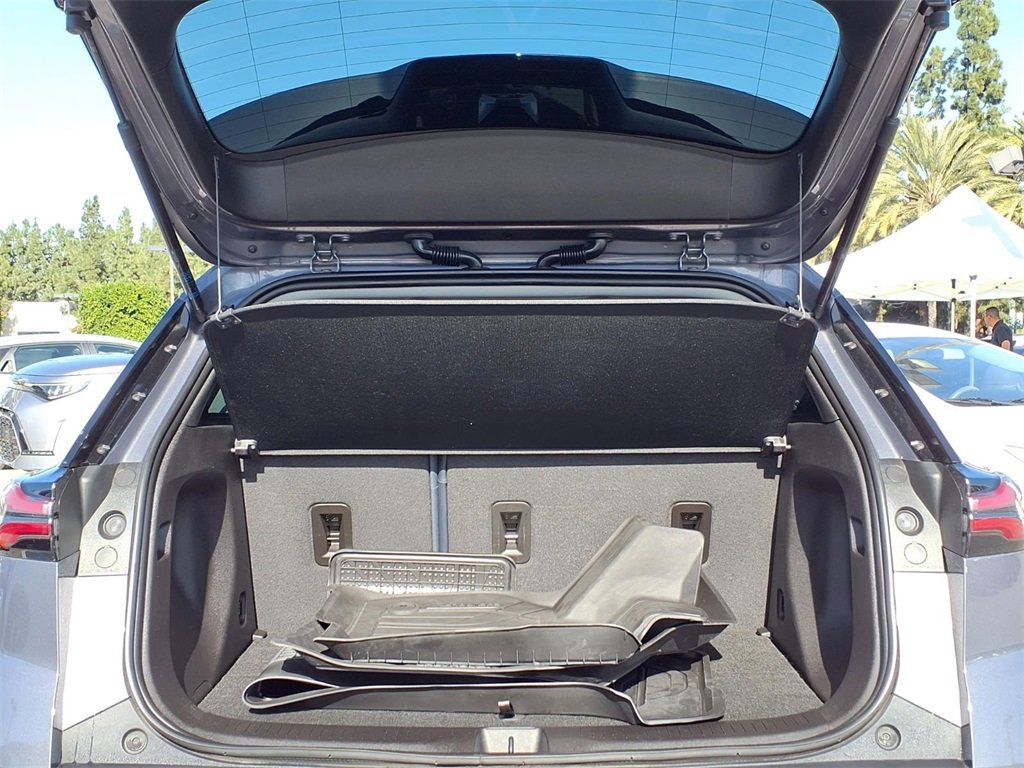 Used 2022 Chevrolet Bolt EUV Premier w/ Sun & Sound Package image 25