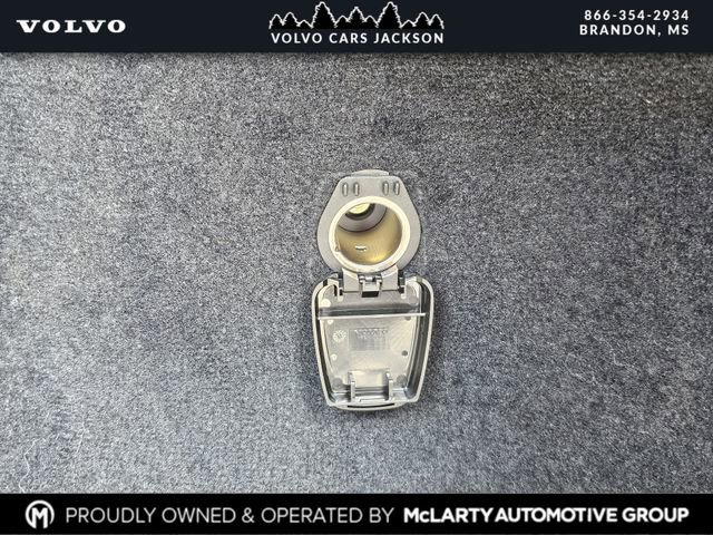 New 2025 Volvo XC90 T8 Plus w/ Protection Package Premier image 26