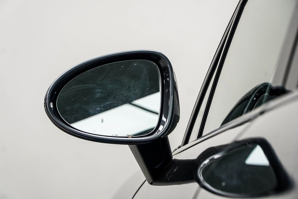 Used 2019 Porsche Macan Base image 14