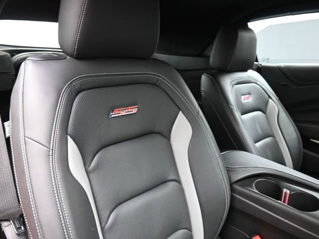 Used 2023 Chevrolet Camaro SS RWD image 20