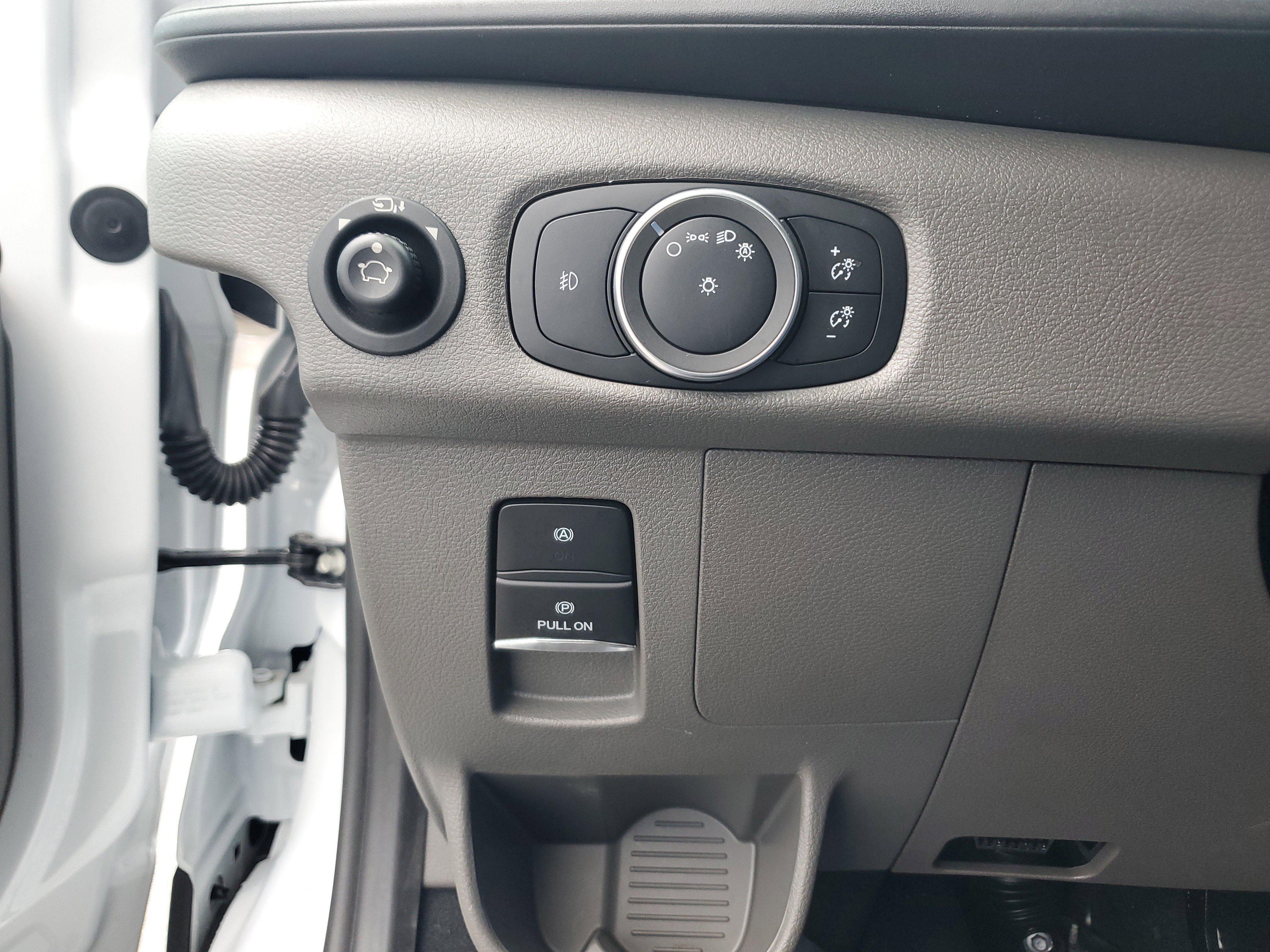 Used 2024 Ford Transit 350 XLT image 26