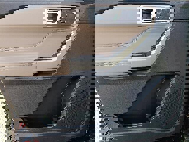 Used 2021 Ford Explorer XLT w/ Equipment Group 202A image 14