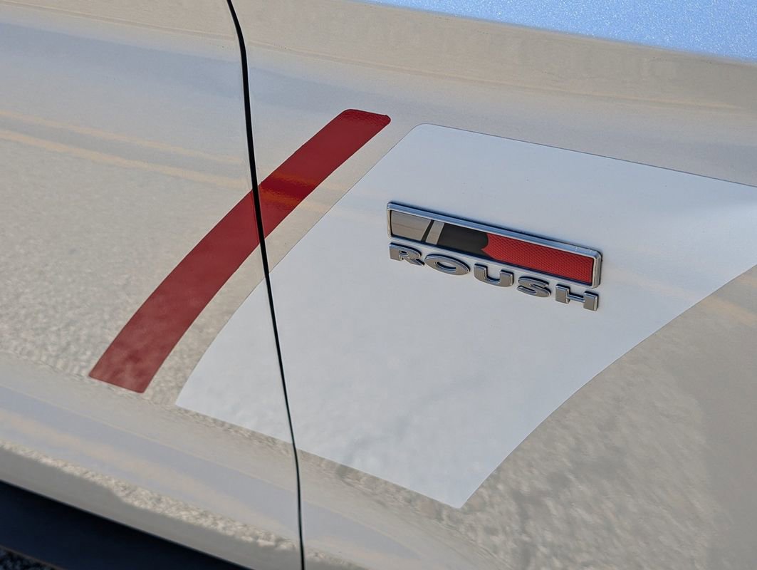 Used 2016 Ford Mustang GT Premium w/ Equipment Group 401A image 24