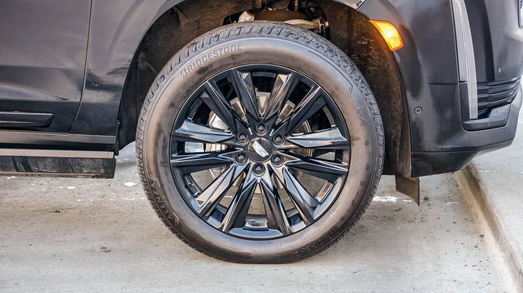 Used 2024 Cadillac Escalade Sport w/ Touring Package image 11