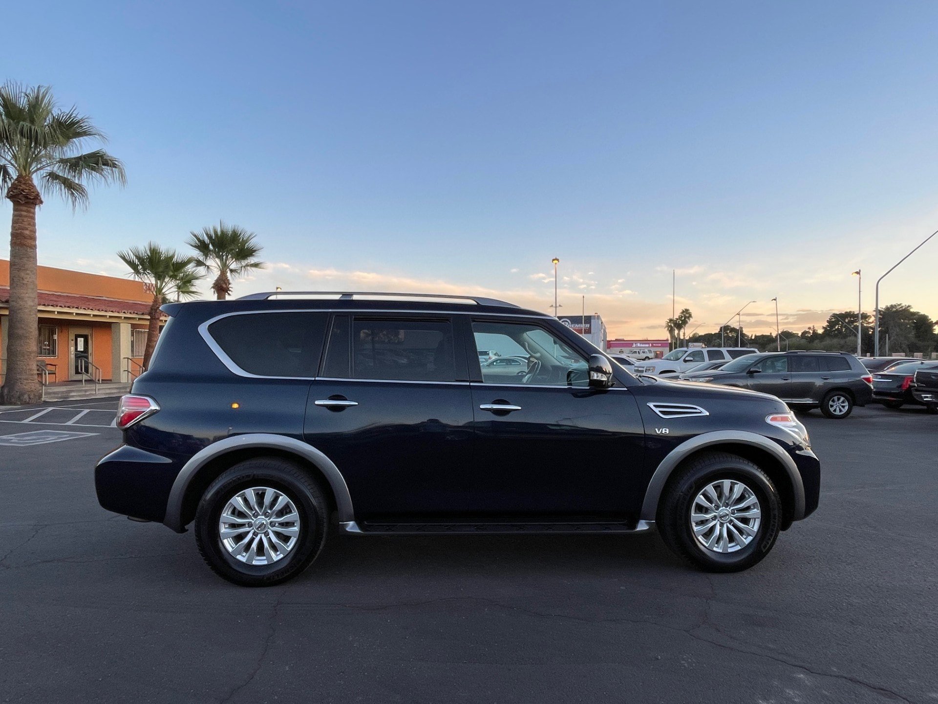 Used 2018 Nissan Armada SV w/ Driver Package AWD/4WD image 6