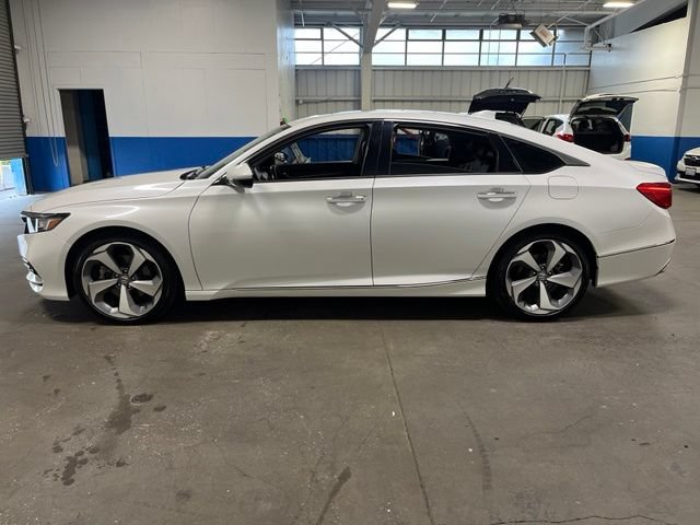 Used 2020 Honda Accord Touring image 6
