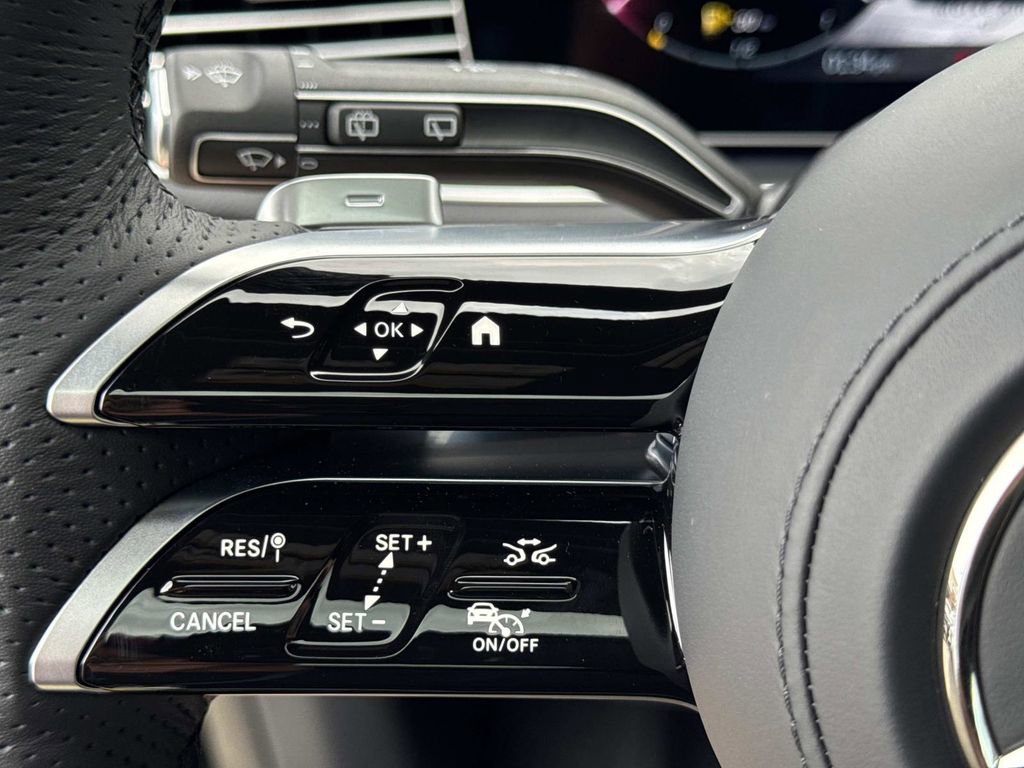 New 2026 Mercedes-Benz GLS 580 4MATIC image 28