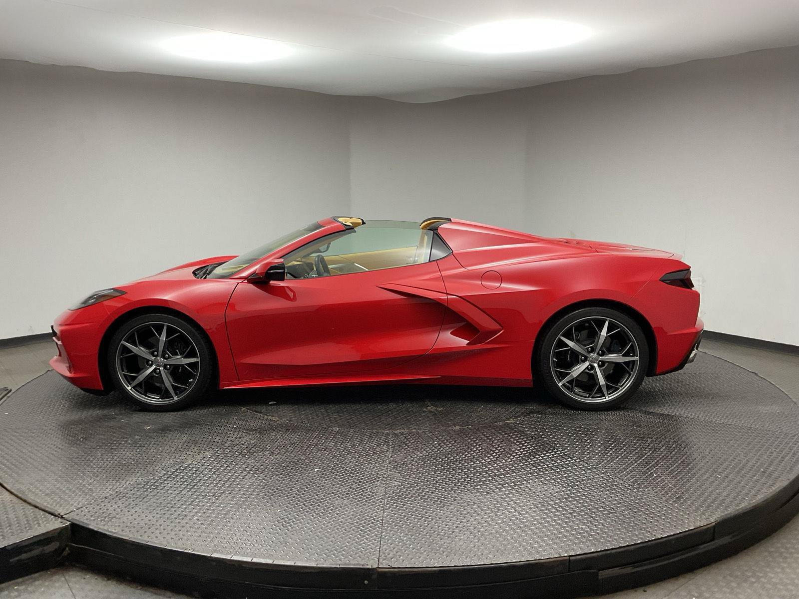 Certified 2023 Chevrolet Corvette Stingray Premium Conv w/ Chrome Exterior Badge Package RWD image 4